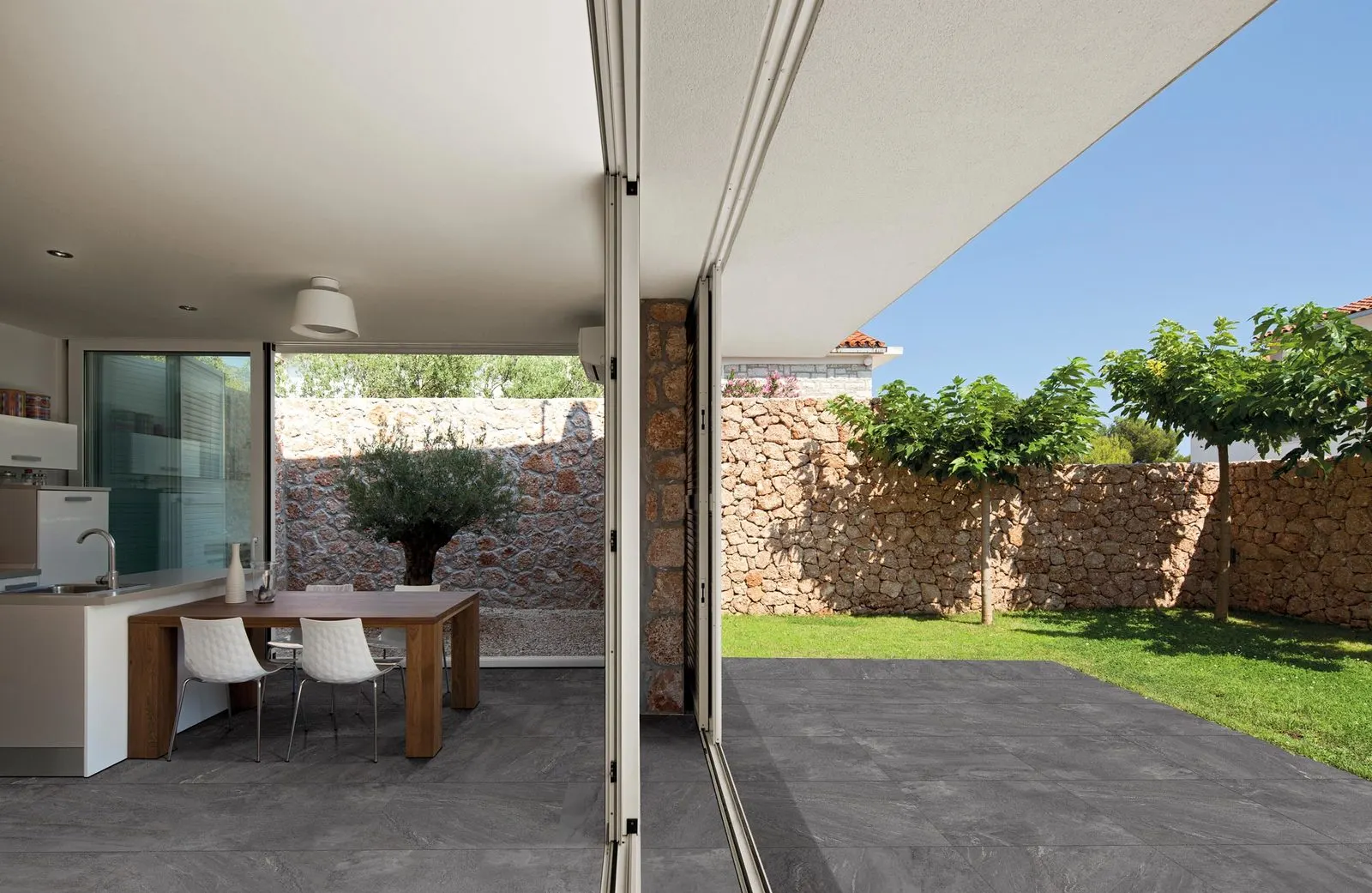 Интерьер с плиткой Antica Ceramica Rubiera